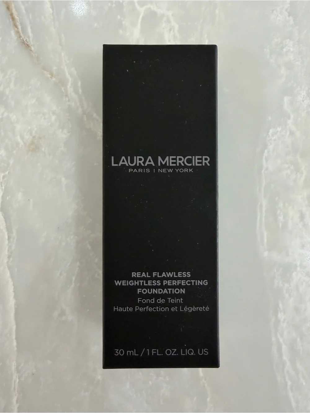 Laura Mercier Real flawless Weightless Perfecting Foundation Shade 3WO Sandstone